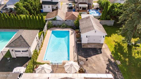 29 Almond Street Gloversville NY 12078