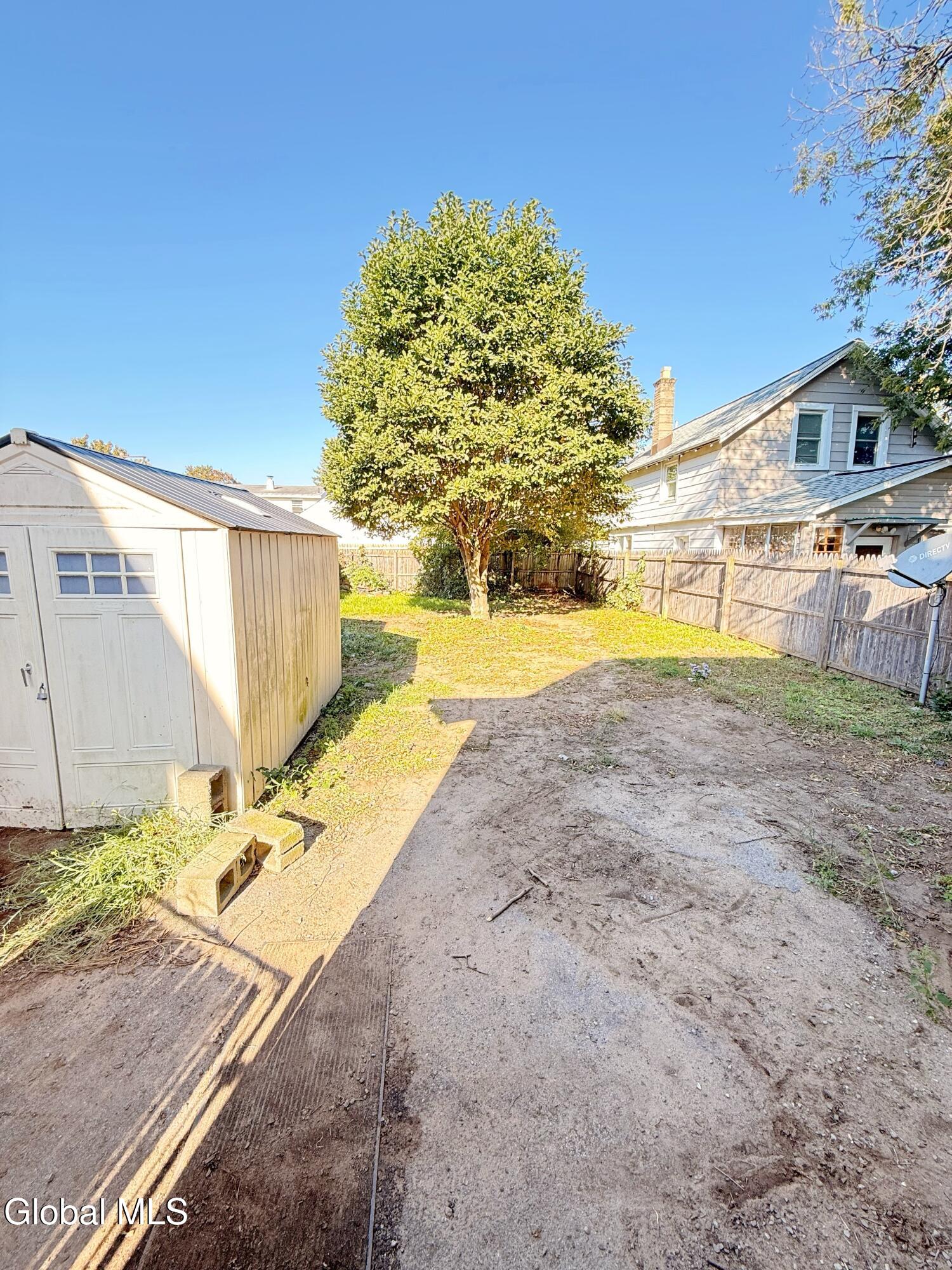 2513 Barton Avenue Schenectady NY 12306