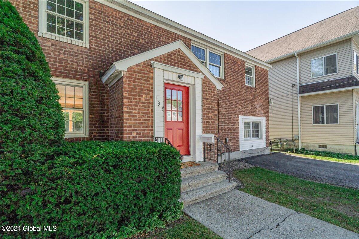 135 Winthrop Avenue Albany NY 12203