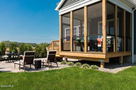 17 Chloes Way Saratoga Springs NY 12866