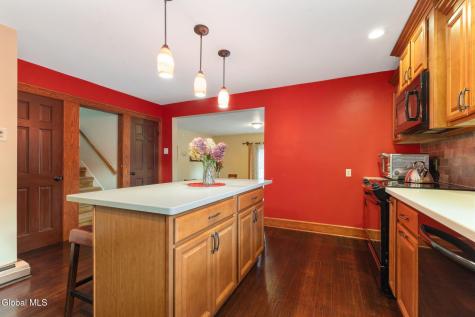 2131 Curry Road Schenectady NY 12303