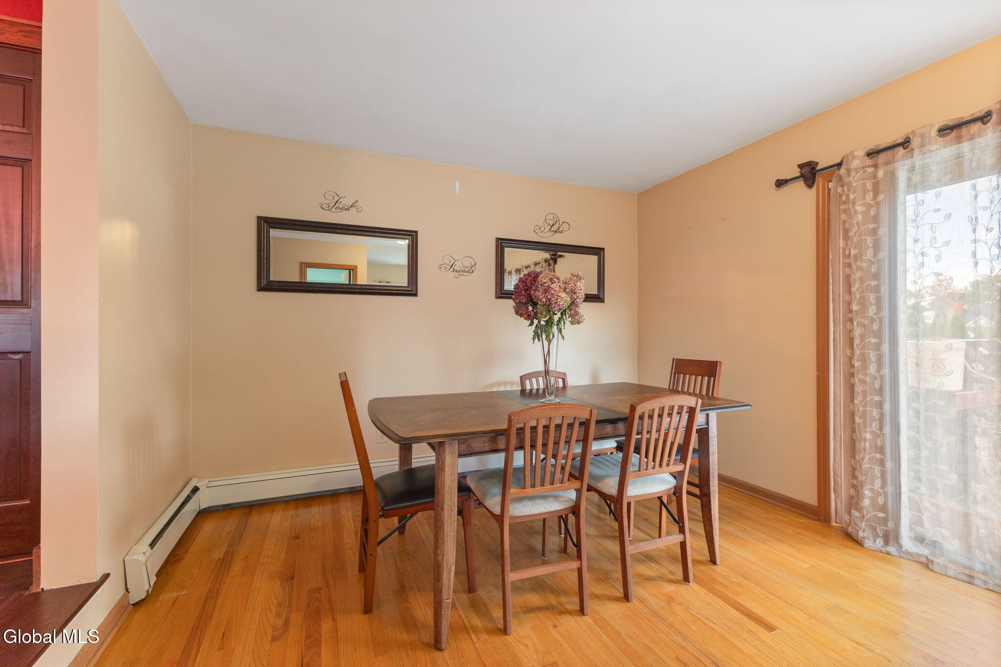2131 Curry Road Schenectady NY 12303