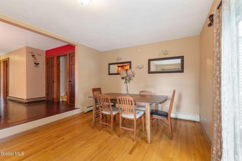 2131 Curry Road Schenectady NY 12303