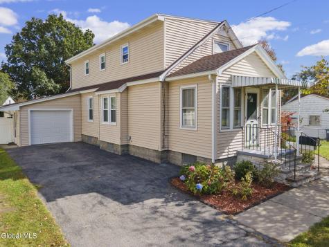2131 Curry Road Schenectady NY 12303