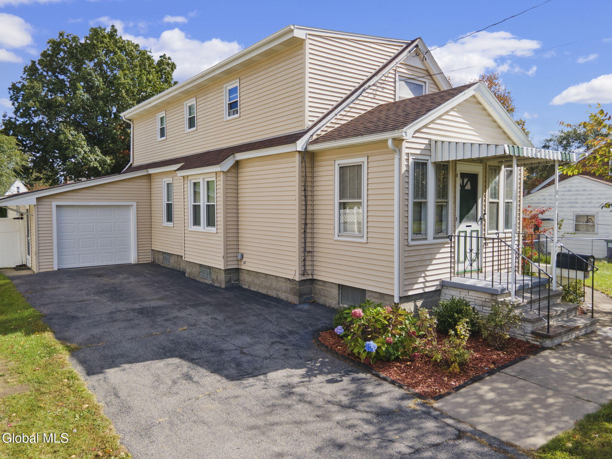 2131 Curry Road Schenectady NY 12303