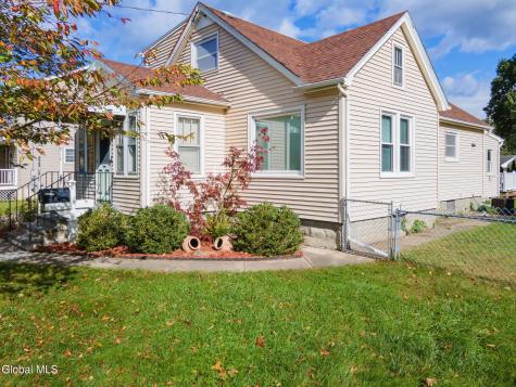 2131 Curry Road Schenectady NY 12303