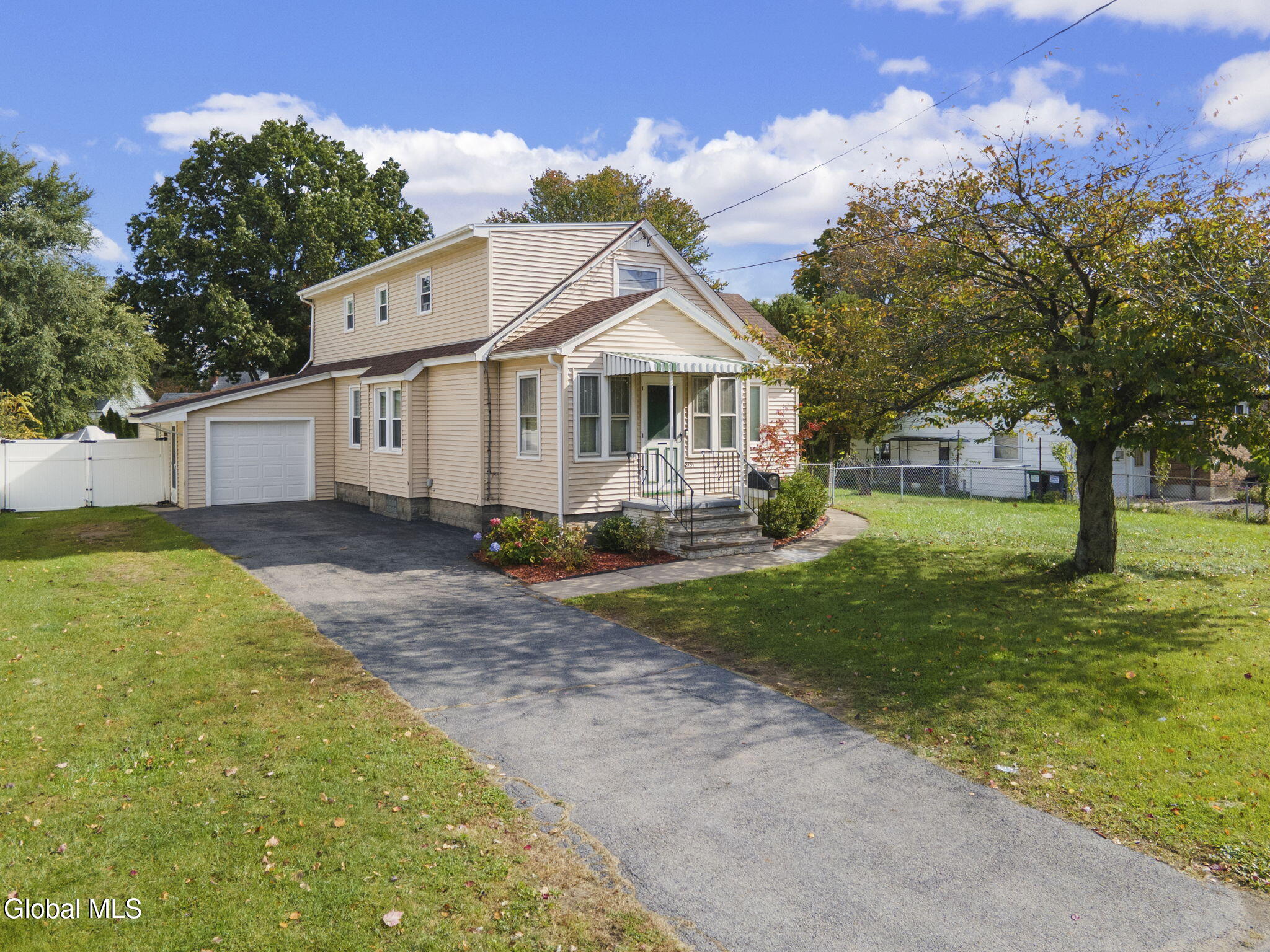 2131 Curry Road Schenectady NY 12303