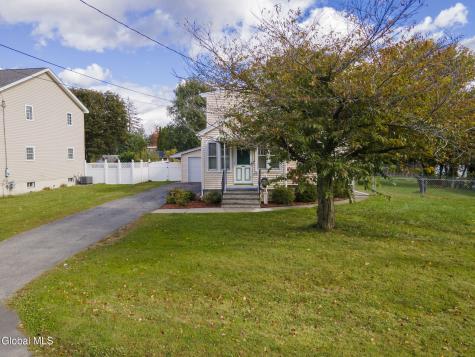 2131 Curry Road Schenectady NY 12303