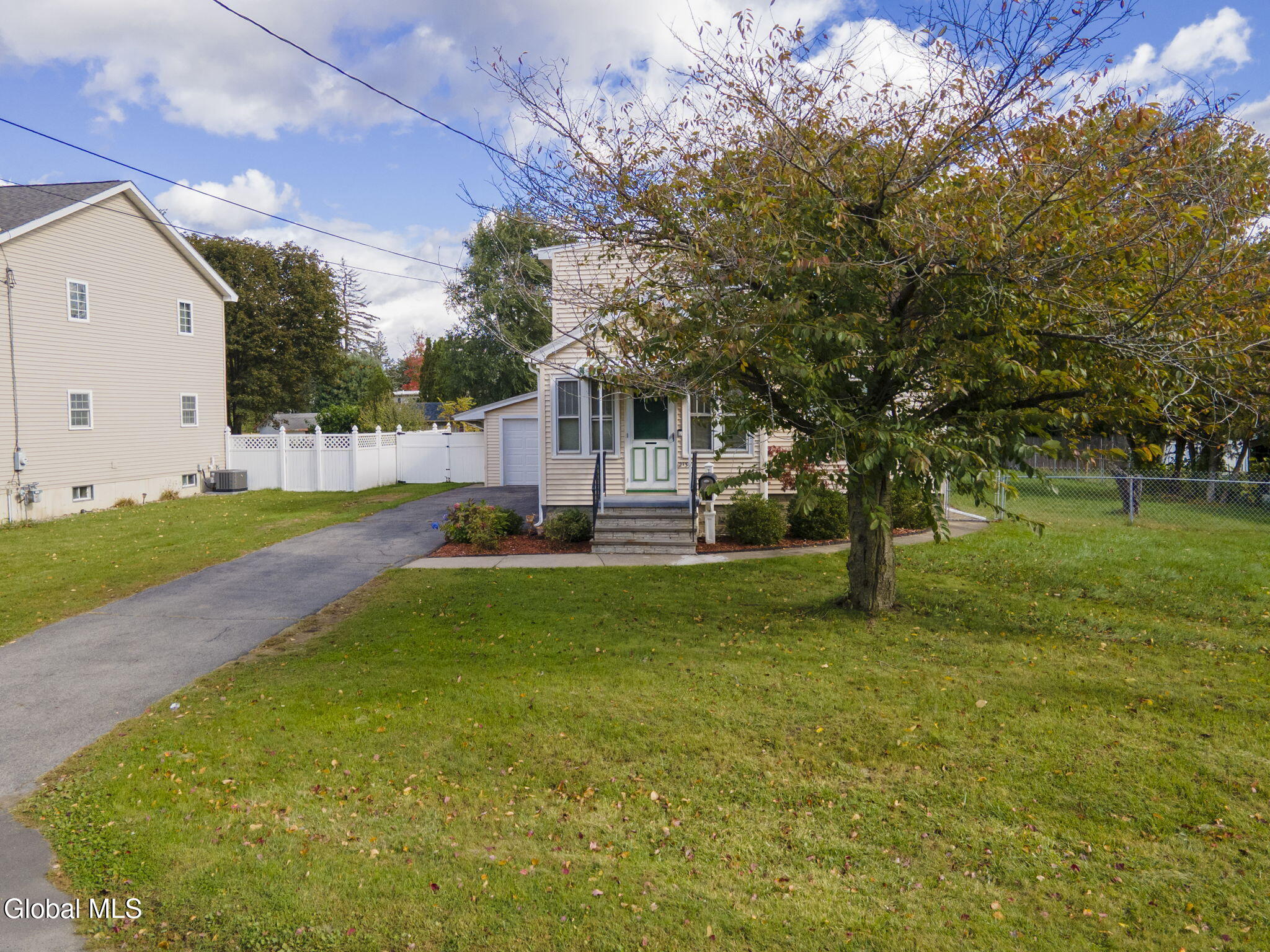 2131 Curry Road Schenectady NY 12303