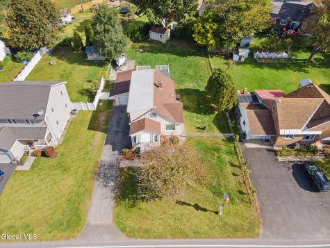 2131 Curry Road Schenectady NY 12303