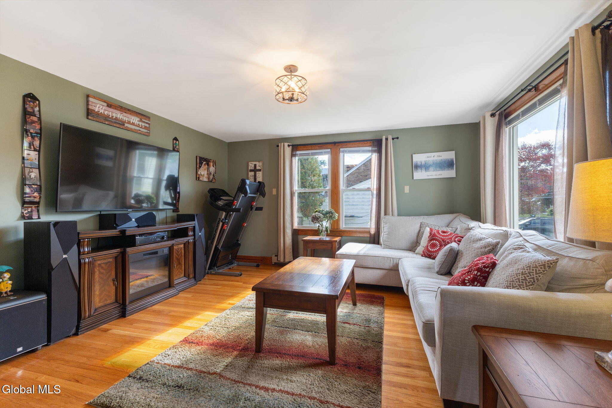 2131 Curry Road Schenectady NY 12303
