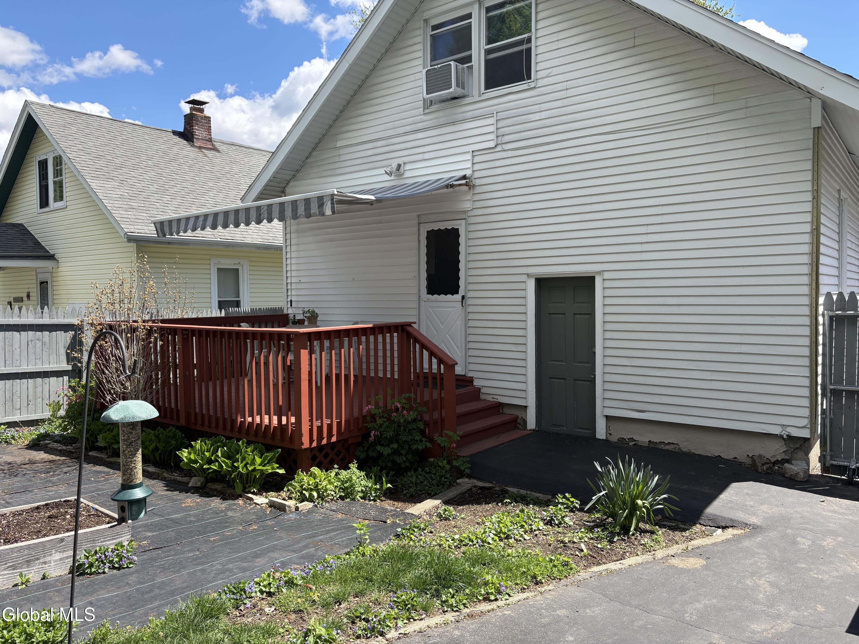 11 Rankin Avenue Troy NY 12180