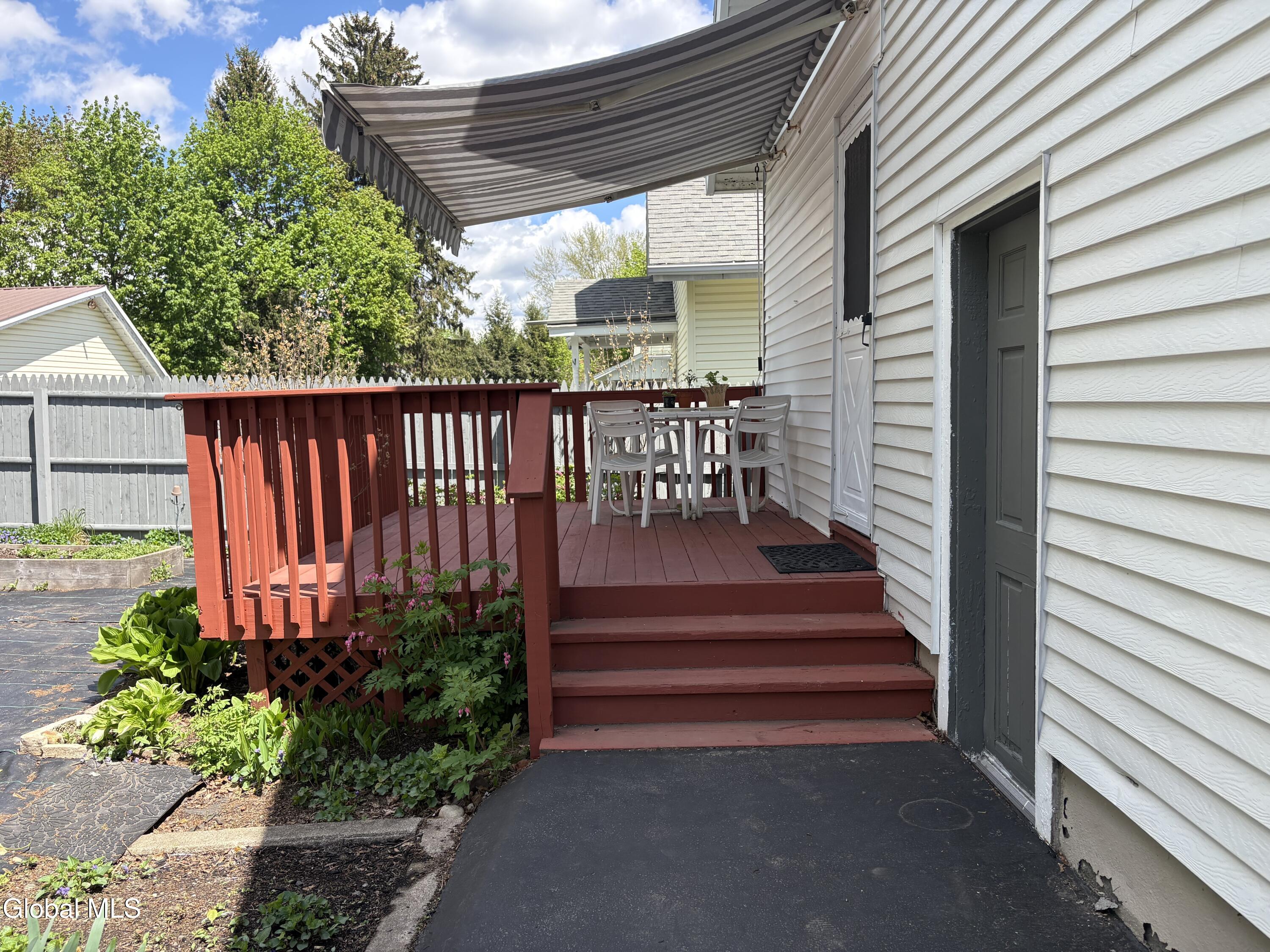 11 Rankin Avenue Troy NY 12180