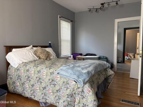 11 Rankin Avenue Troy NY 12180