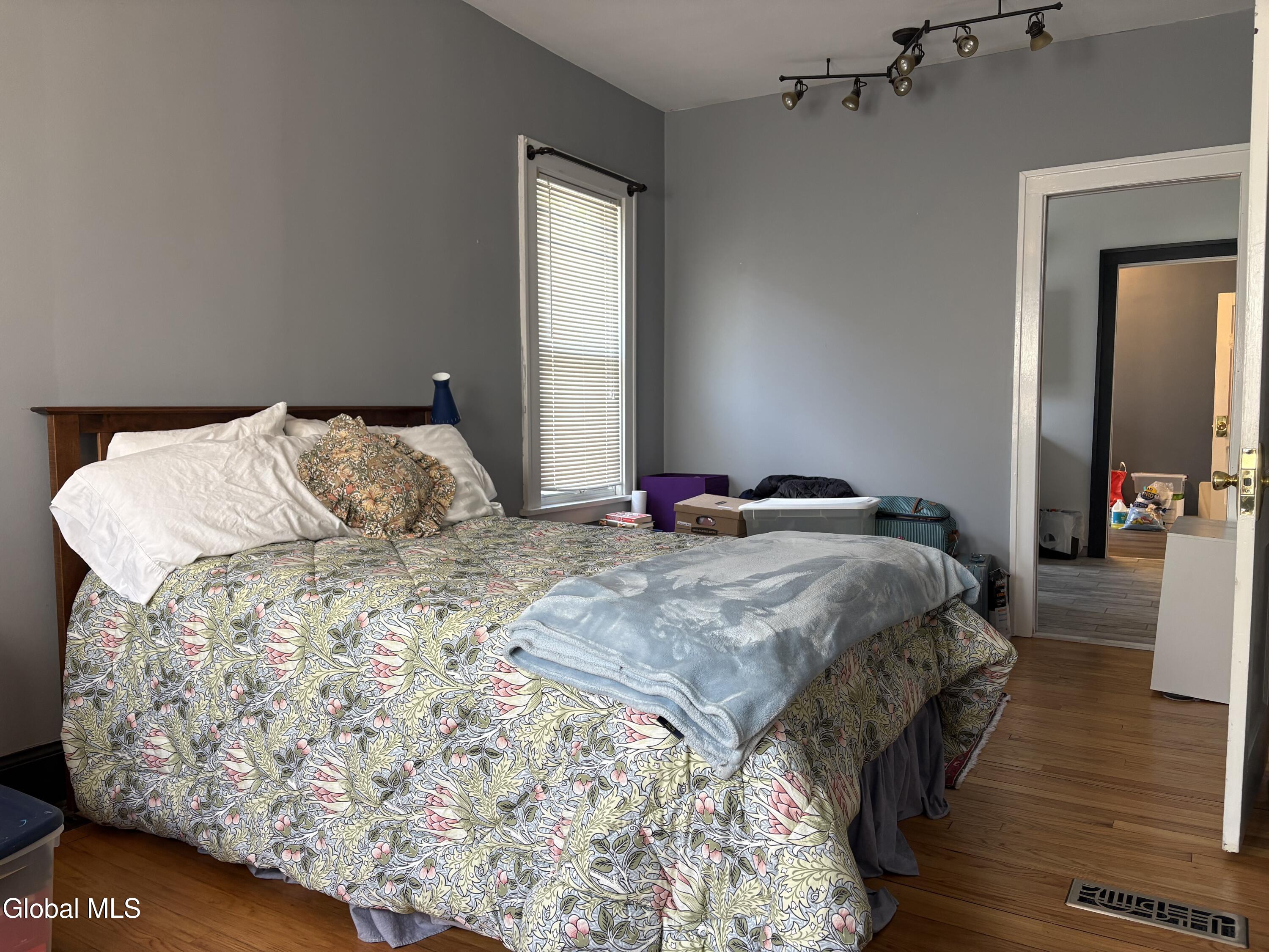 11 Rankin Avenue Troy NY 12180
