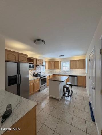 2 Hampton Avenue Rensselaer NY 12144