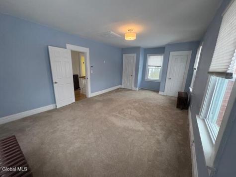 2 Hampton Avenue Rensselaer NY 12144