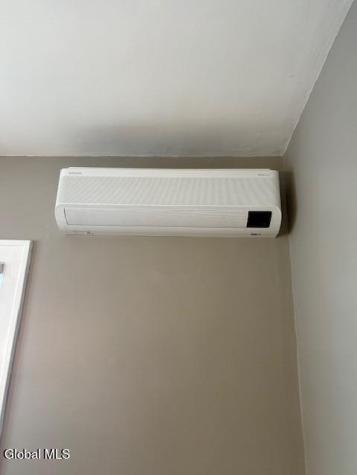 2 Hampton Avenue Rensselaer NY 12144