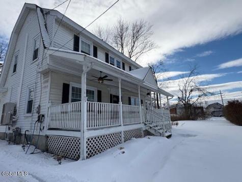 2 Hampton Avenue Rensselaer NY 12144