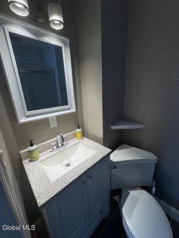 2 Hampton Avenue Rensselaer NY 12144