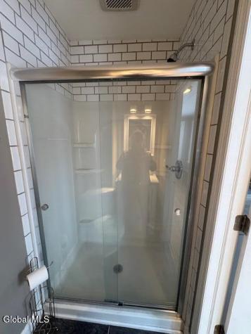 2 Hampton Avenue Rensselaer NY 12144