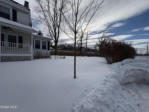 2 Hampton Avenue Rensselaer NY 12144