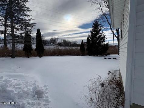 2 Hampton Avenue Rensselaer NY 12144