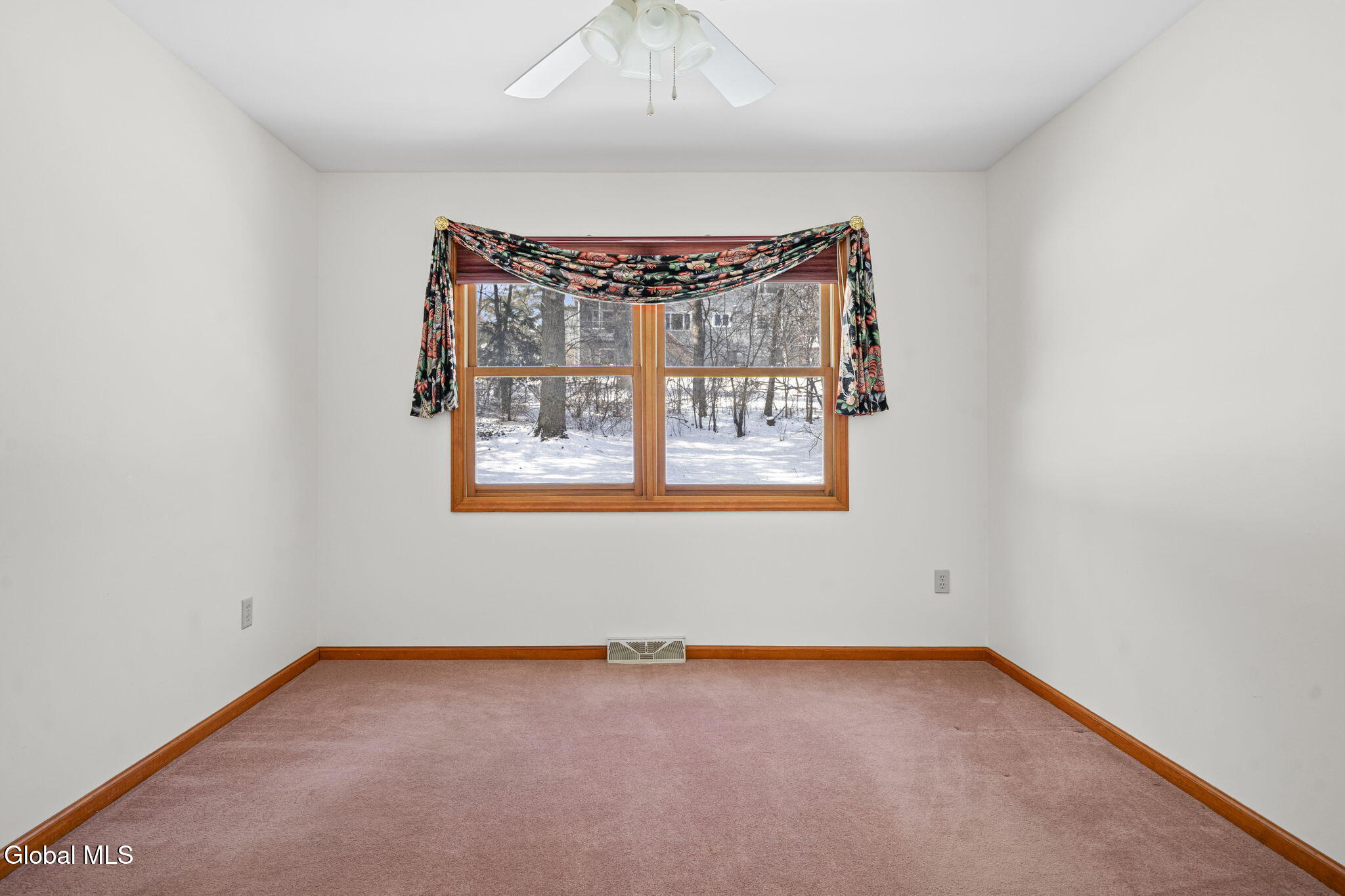 14 Redwood Drive Glenville NY 12302