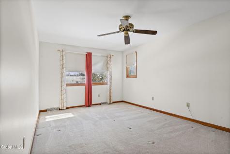 14 Redwood Drive Glenville NY 12302