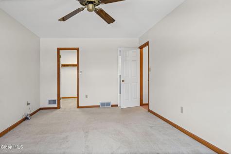 14 Redwood Drive Glenville NY 12302