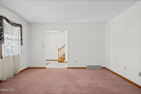 14 Redwood Drive Glenville NY 12302