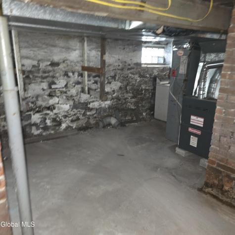 627 Nott Street Schenectady NY 12308