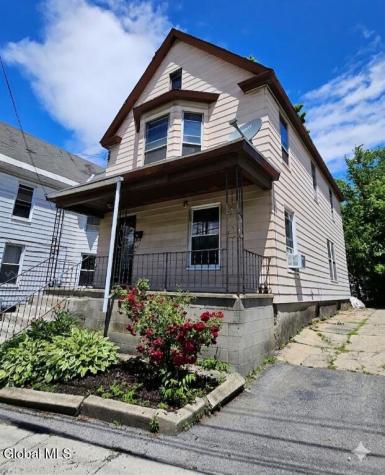 627 Nott Street Schenectady NY 12308