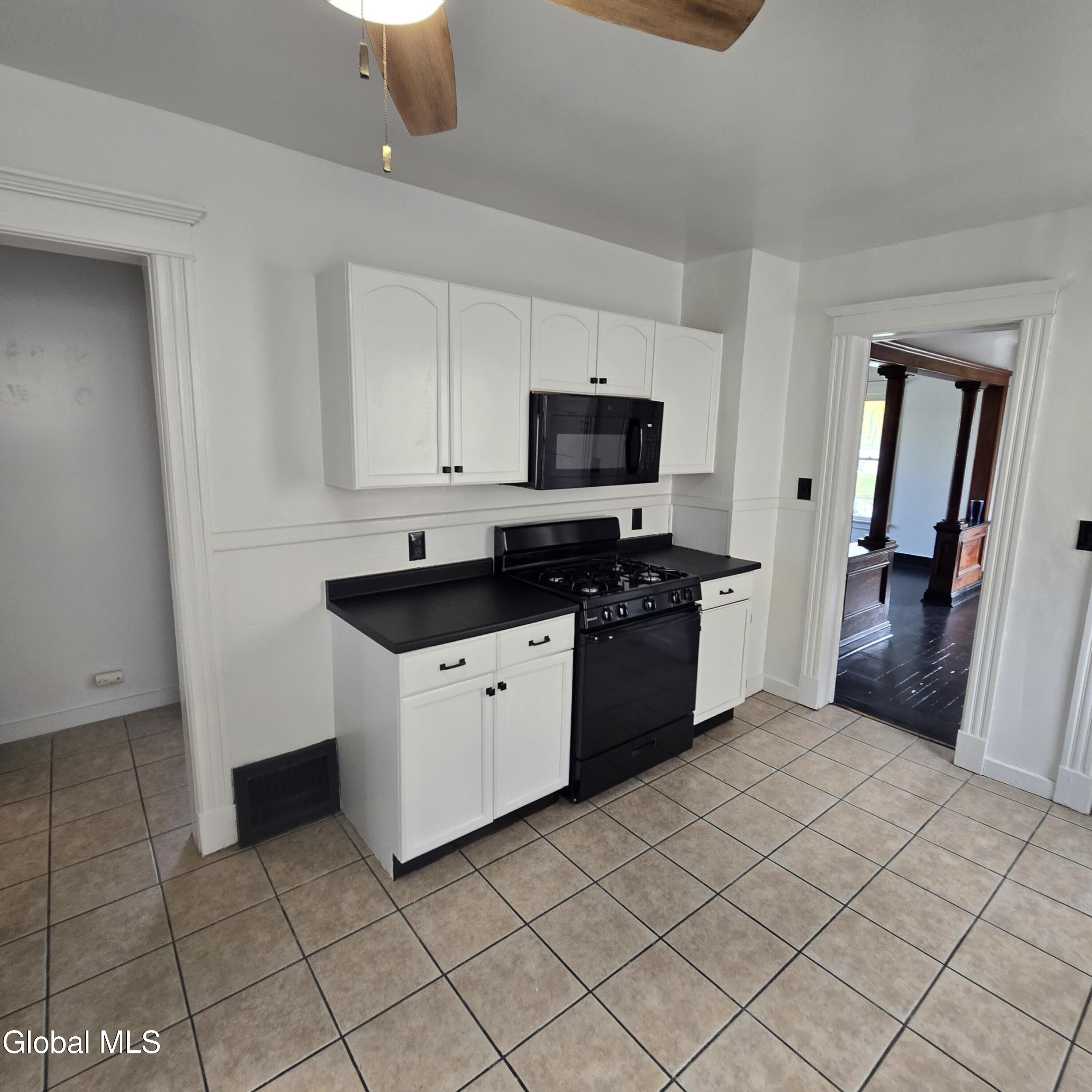 627 Nott Street Schenectady NY 12308