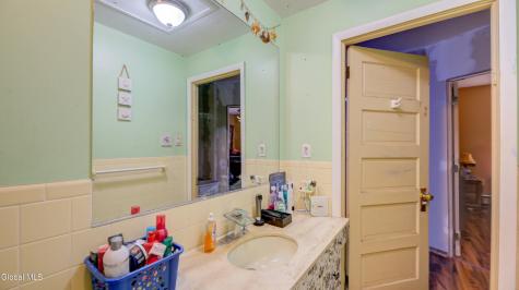 40 Fox Street Gloversville NY 12078