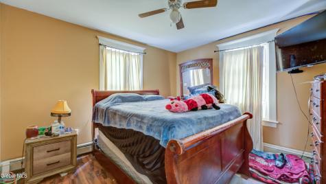 40 Fox Street Gloversville NY 12078