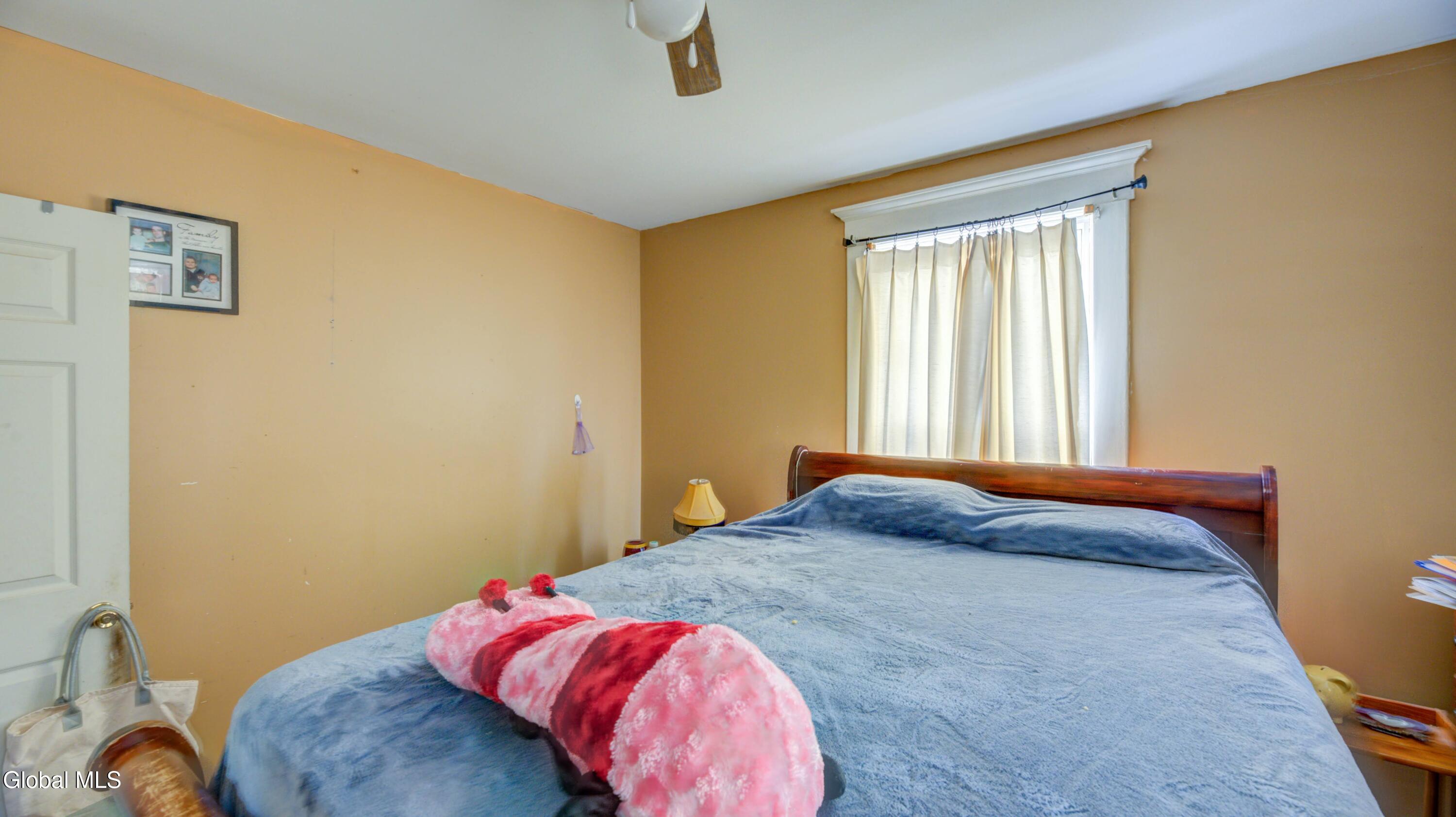 40 Fox Street Gloversville NY 12078