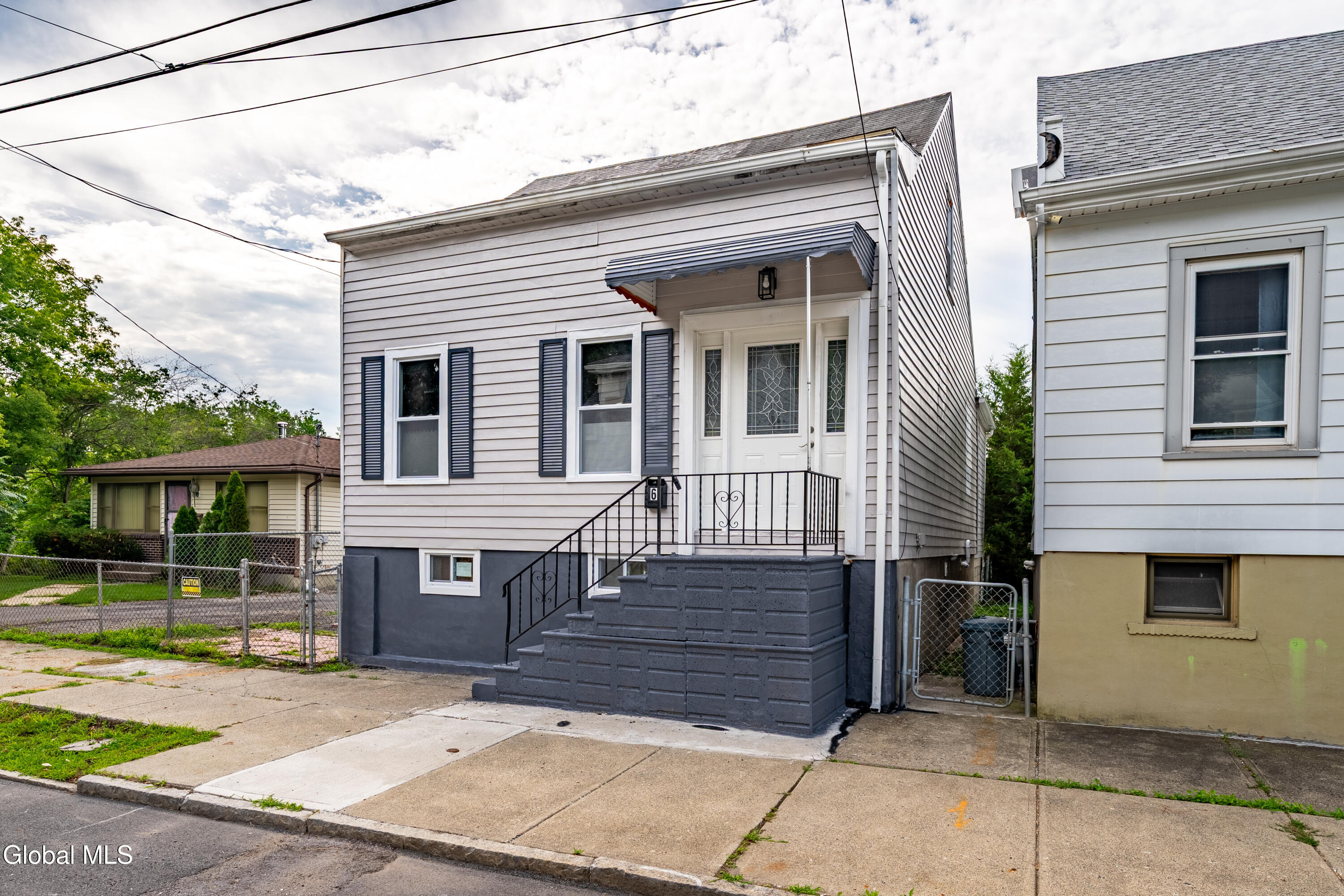 6 Garden Street Albany NY 12209