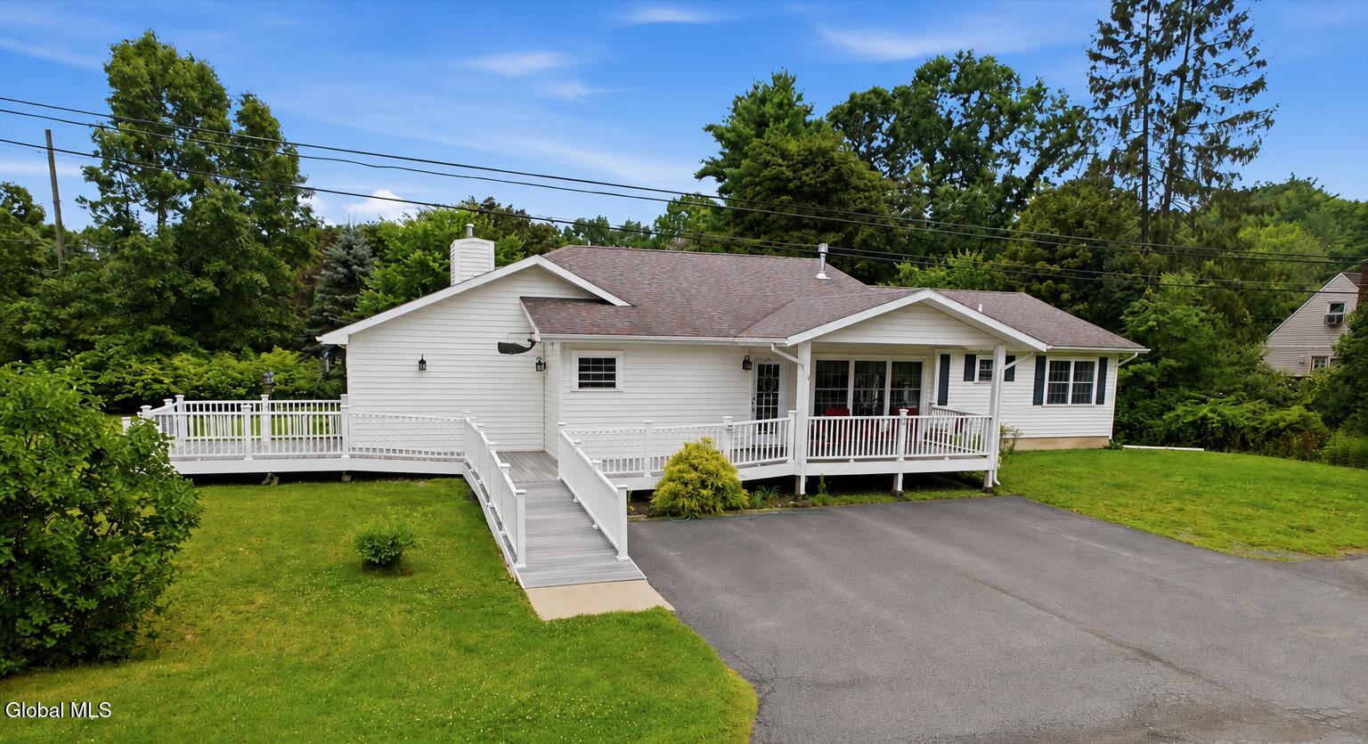 11 Denver Drive West Sand Lake NY 12196