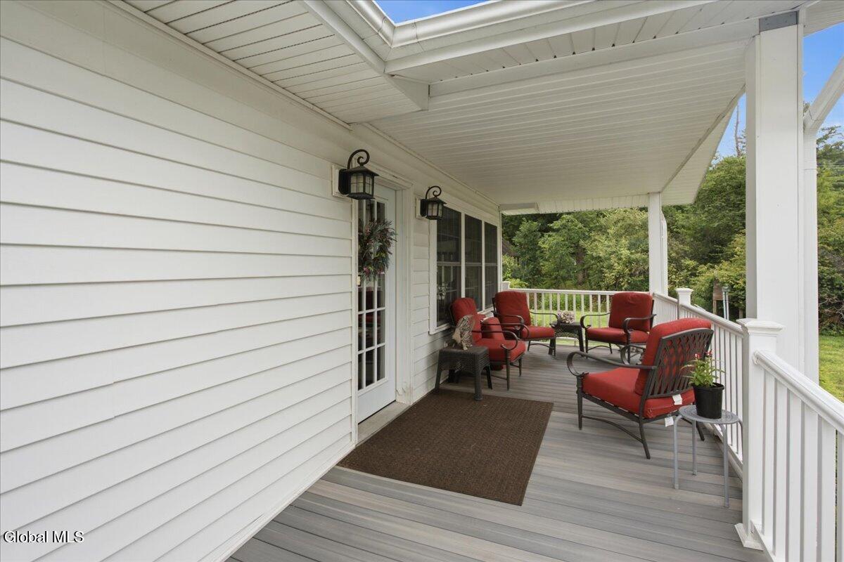 11 Denver Drive West Sand Lake NY 12196