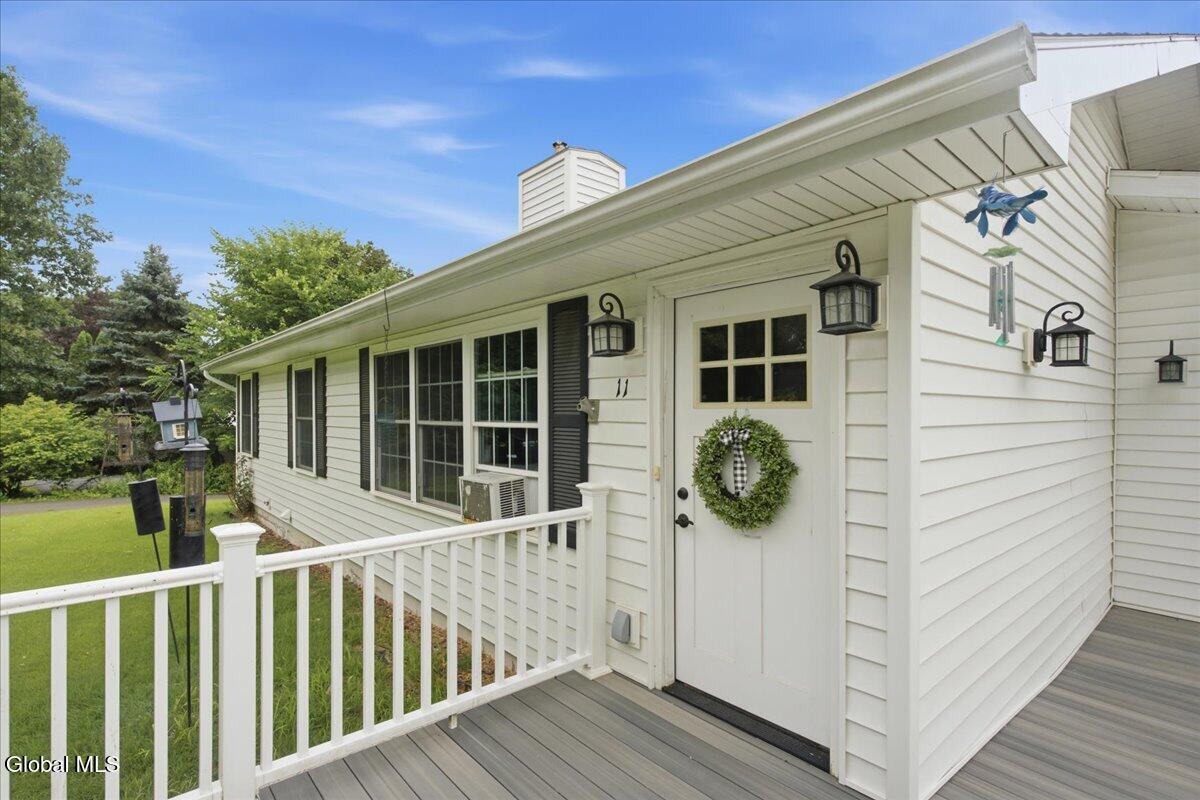 11 Denver Drive West Sand Lake NY 12196