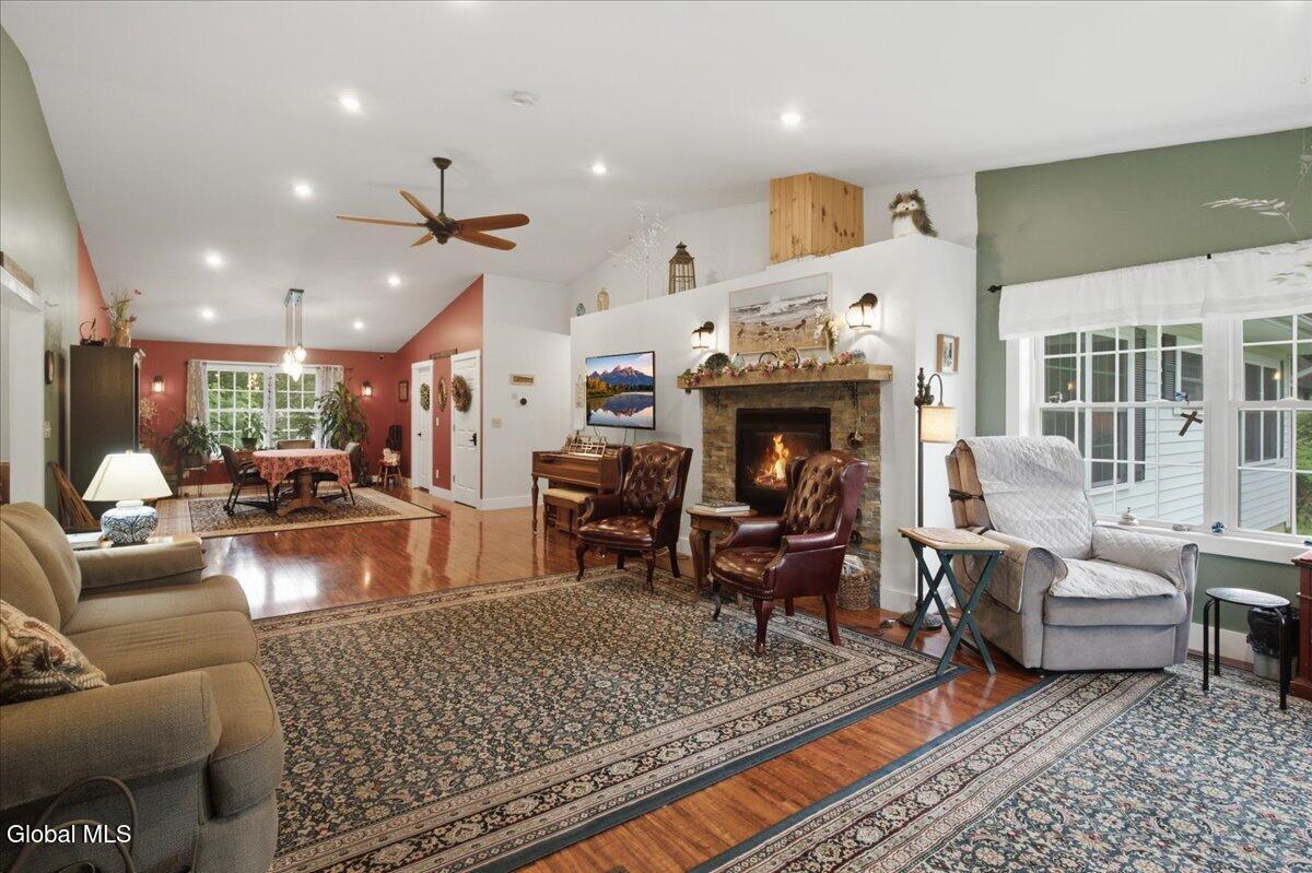 11 Denver Drive West Sand Lake NY 12196