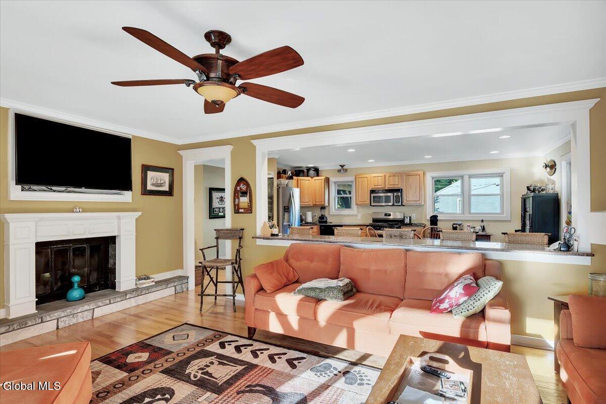 83 Pilot Knob Road Kattskill Bay NY 12804