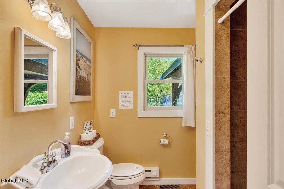 83 Pilot Knob Road Kattskill Bay NY 12804
