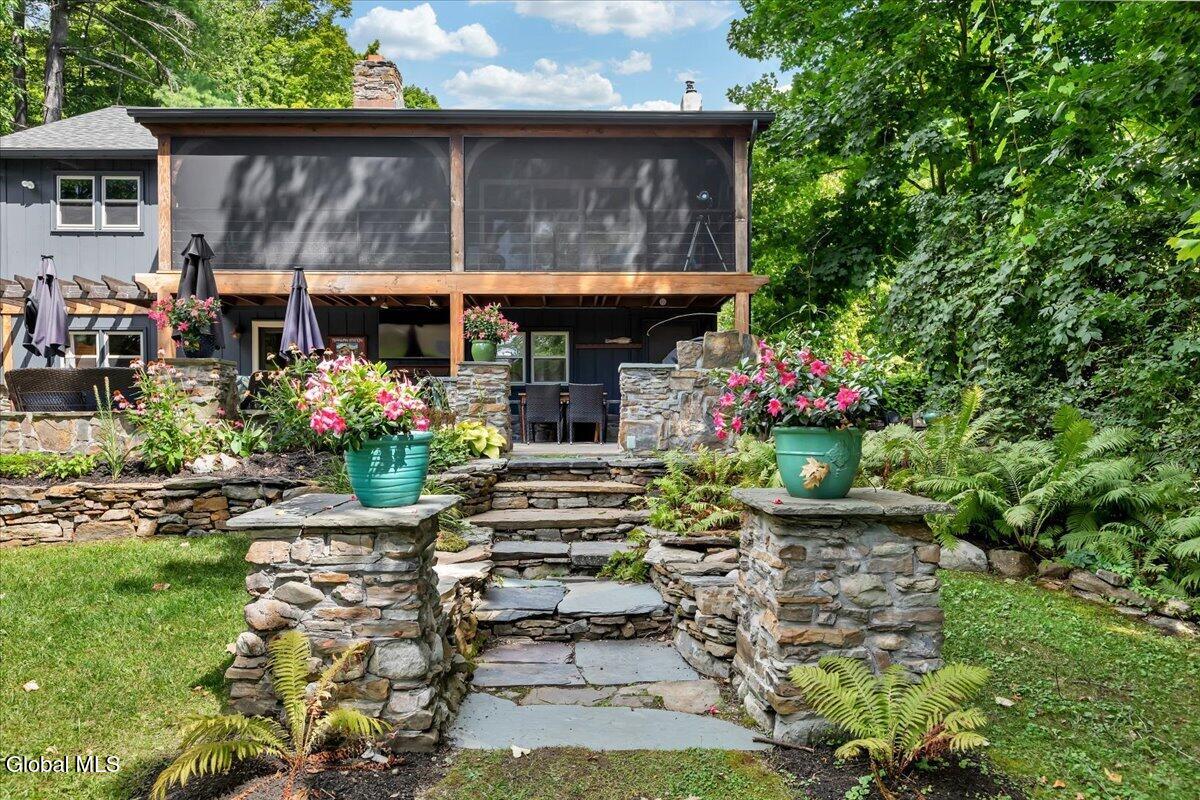 83 Pilot Knob Road Kattskill Bay NY 12804