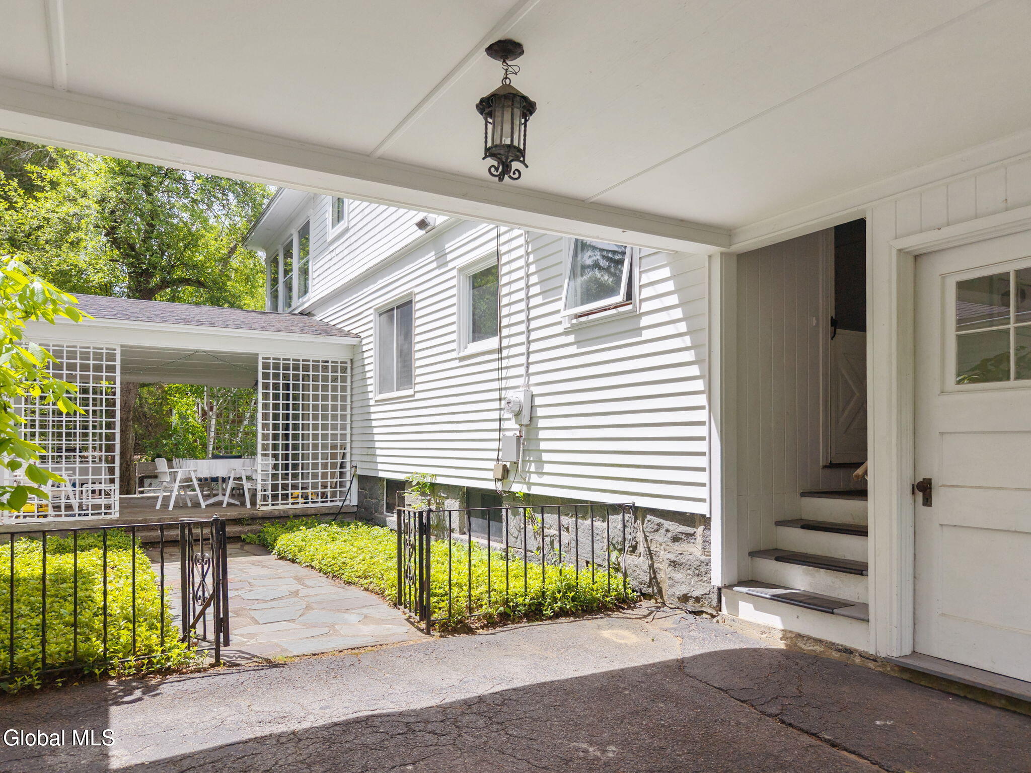 600 S William Street Johnstown NY 12095