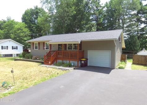 132 Hutchins Road Ballston Spa NY 12020