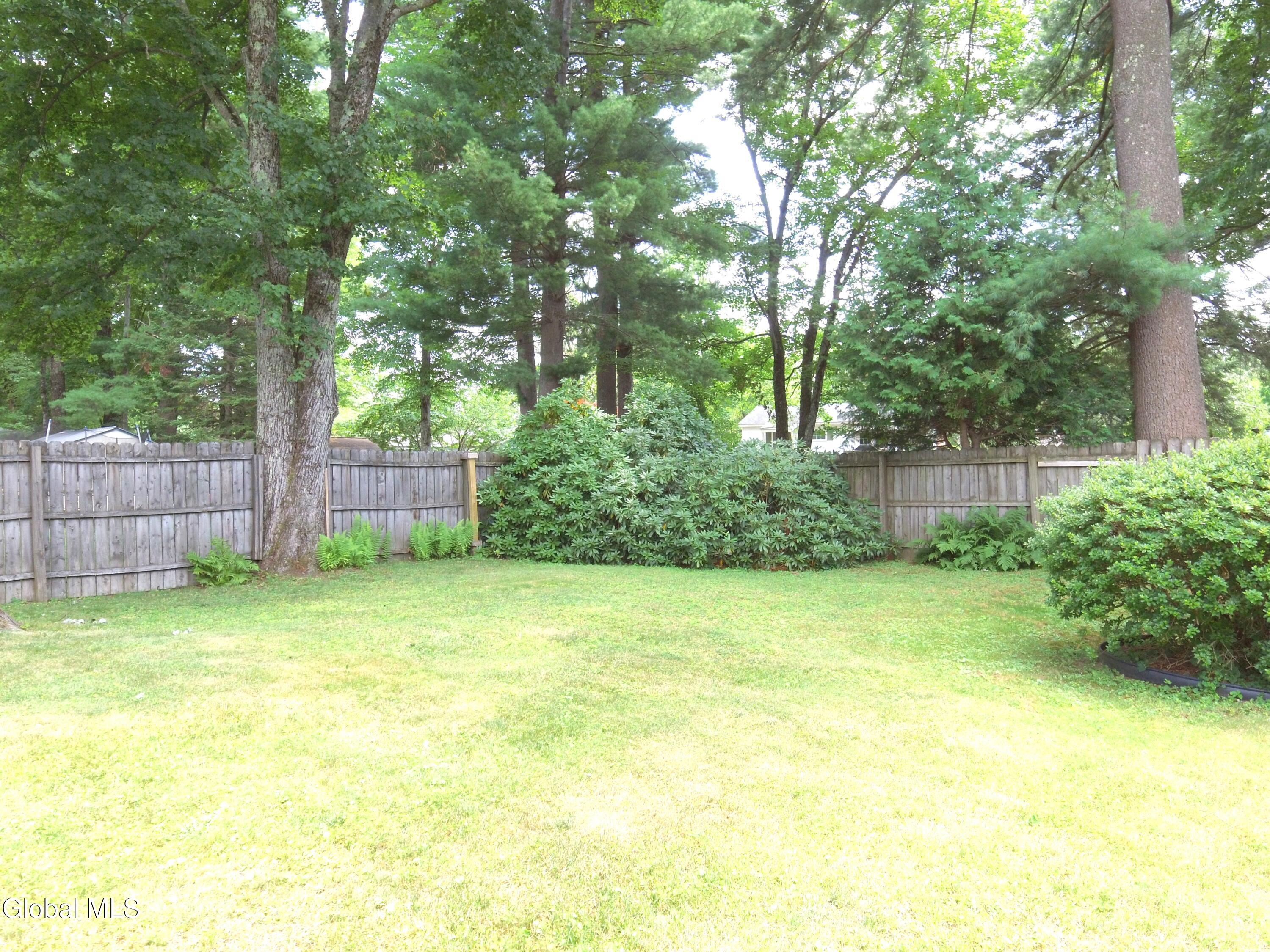132 Hutchins Road Ballston Spa NY 12020