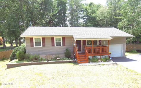 132 Hutchins Road Ballston Spa NY 12020