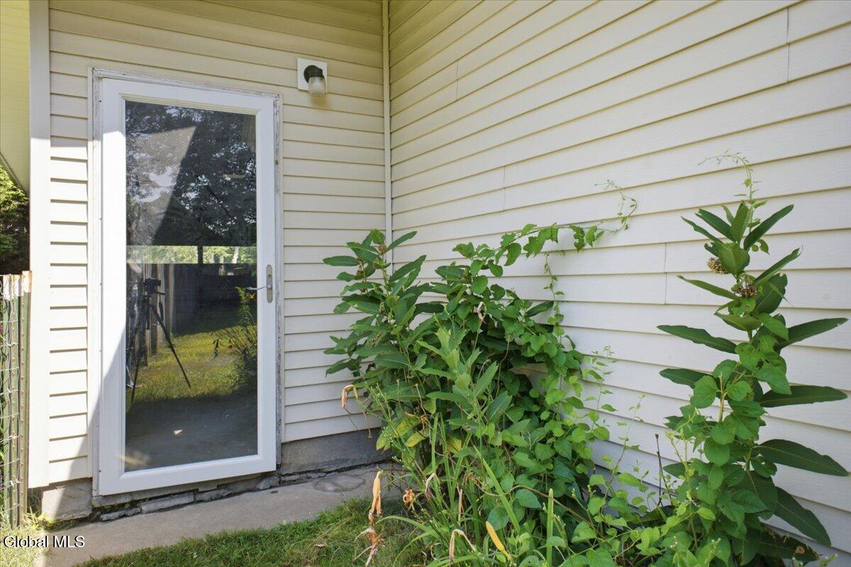 16 4th Avenue Warrensburg NY 12885